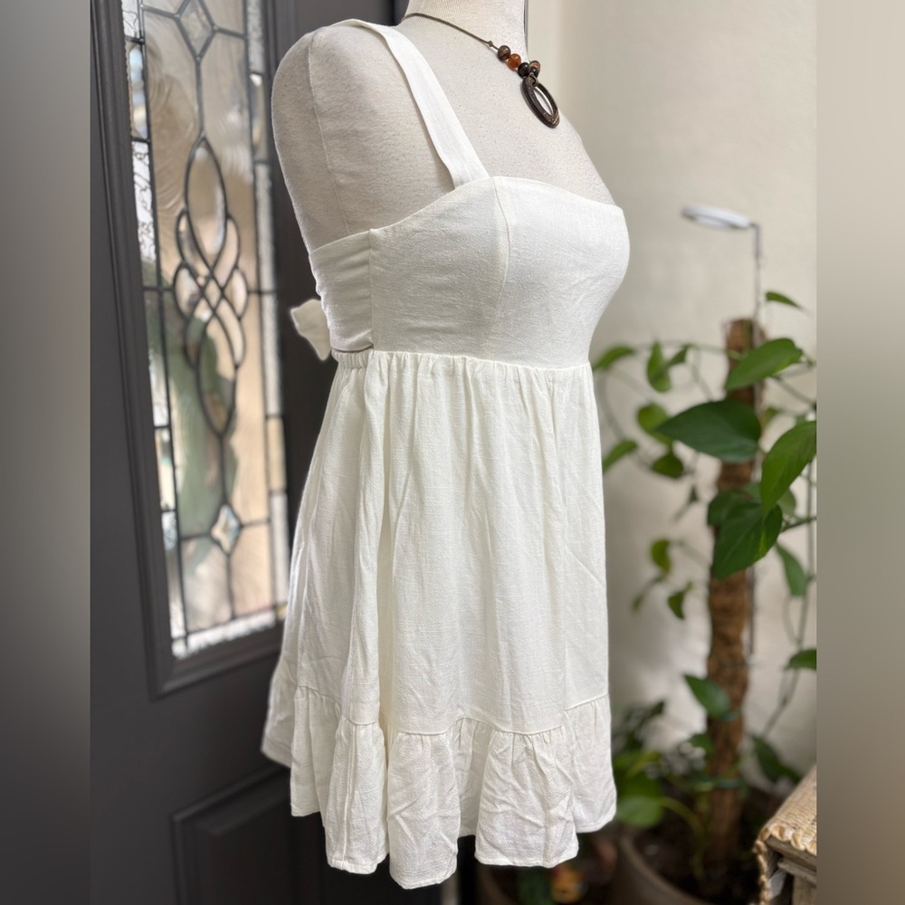 NWT Lulu's Darling Perfection White Tiered Tie-Back Mini Skater Dress | Size M - Picture 4 of 12